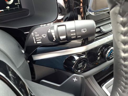 New 2026 Nissan Pathfinder Platinum image 22