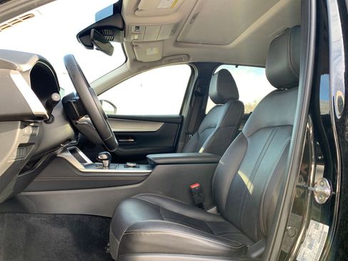 Used 2025 MAZDA CX-90 3.3 Turbo w/ Preferred Package image 28