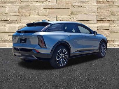 Certified 2025 Cadillac Optiq Sport 2 w/ LPO, Floor Liner Package