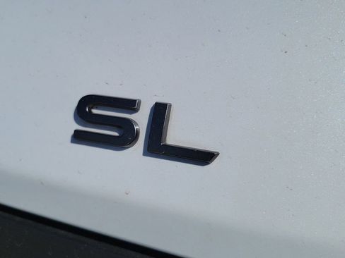 New 2025 Nissan Murano SL image 9