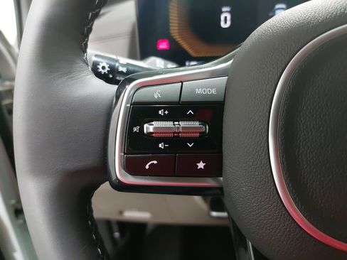 New 2026 Kia Carnival EX FWD image 19