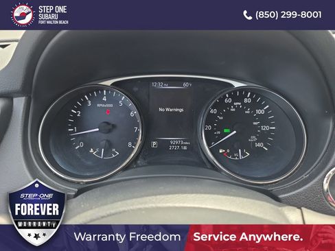 Used 2016 Nissan Rogue SV FWD image 34