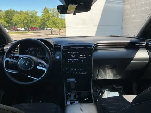 Certified 2024 Hyundai Santa Cruz SEL AWD/4WD image 3