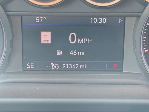 Used 2021 Chevrolet Suburban LT w/ Rear Media and Nav Package image 25