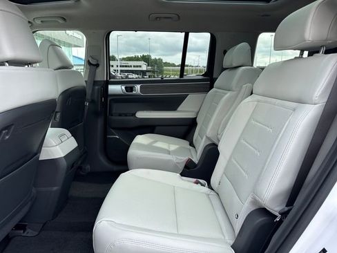 New 2026 Hyundai Santa Fe Limited FWD image 9