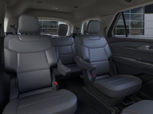 New 2026 Ford Explorer Active w/ Active Comfort Package AWD/4WD image 11