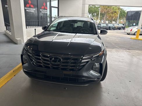 Used 2024 Hyundai Tucson Limited FWD image 1