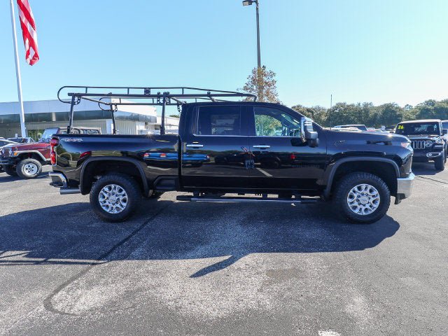 Used 2020 Chevrolet Silverado 2500 LTZ w/ LTZ Convenience Package AWD/4WD image 11