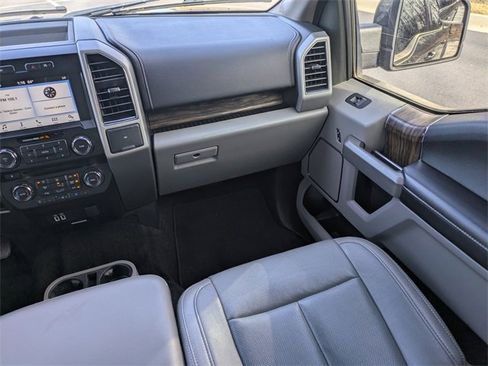 Used 2018 Ford F150 Lariat image 17