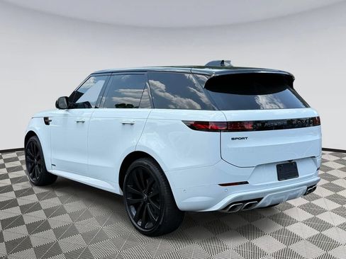 Used 2025 Land Rover Range Rover Sport Autobiography AWD/4WD image 4