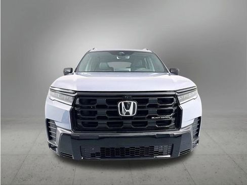 New 2026 Honda Pilot Black Edition image 8