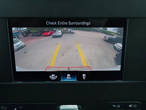 Used 2019 Mercedes-Benz Sprinter 1500 w/ Driver Convenience Package image 28