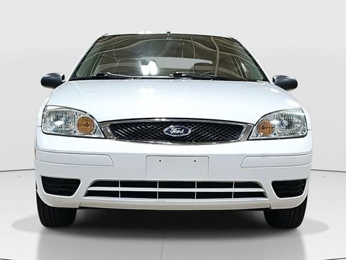 Used 2007 Ford Focus S image 2