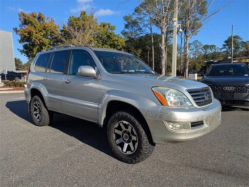 Used 2003 Lexus GX 470 image 10