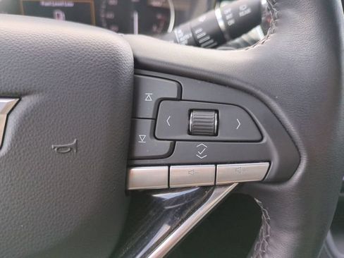 Used 2025 Cadillac XT6 Premium Luxury FWD image 32