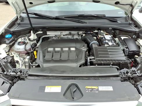 Certified 2024 Audi Q3 2.0T Premium Plus AWD/4WD image 10