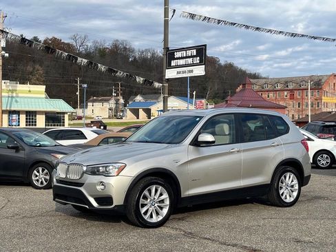 Used 2017 BMW X3 xDrive28i image 1