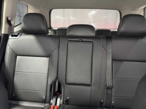 Used 2022 Volkswagen Atlas SE w/ Black Wheel Package FWD image 30