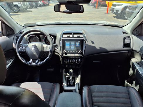 Used 2024 Mitsubishi Outlander Sport AWD image 13