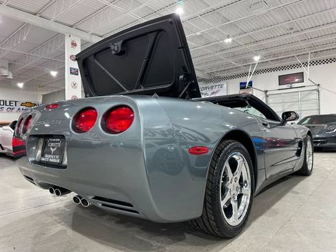 Used 2003 Chevrolet Corvette Convertible w/ Preferred Equipment Group1 RWD image 31