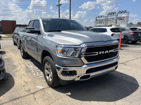 Used 2019 RAM 1500 Big Horn AWD/4WD image 1
