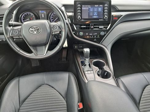 Used 2023 Toyota Camry SE image 20