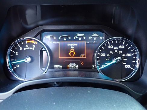 Certified 2022 Ford F250 Platinum image 29