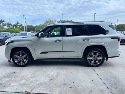 Used 2024 Toyota Sequoia Capstone RWD image 4