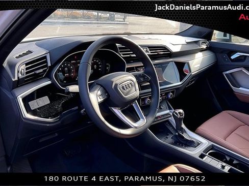 New 2025 Audi Q3 2.0T Premium image 6