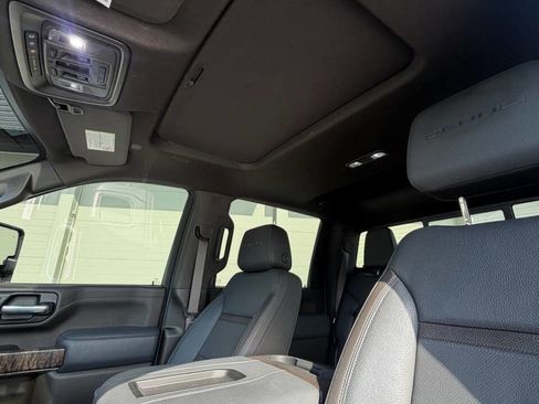 Used 2021 GMC Sierra 2500 Denali w/ Denali Ultimate Package AWD/4WD image 14