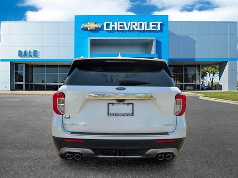 Used 2021 Ford Explorer Platinum w/ Equipment Group 601A AWD/4WD image 4