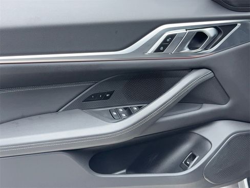 Used 2025 BMW i4 eDrive40 image 42