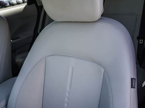 Used 2024 Hyundai Kona Limited AWD/4WD image 27