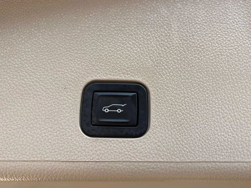 Used 2015 Cadillac SRX Performance w/ Driver Awareness Package FWD image 12