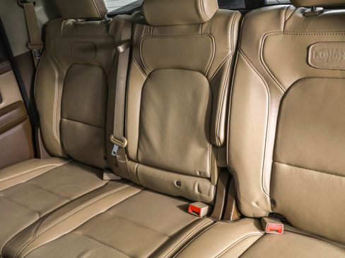 Used 2019 RAM 1500 Limited image 38