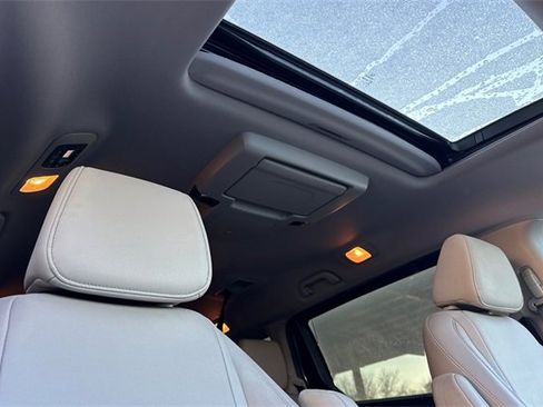 Used 2023 Honda Odyssey Touring image 21