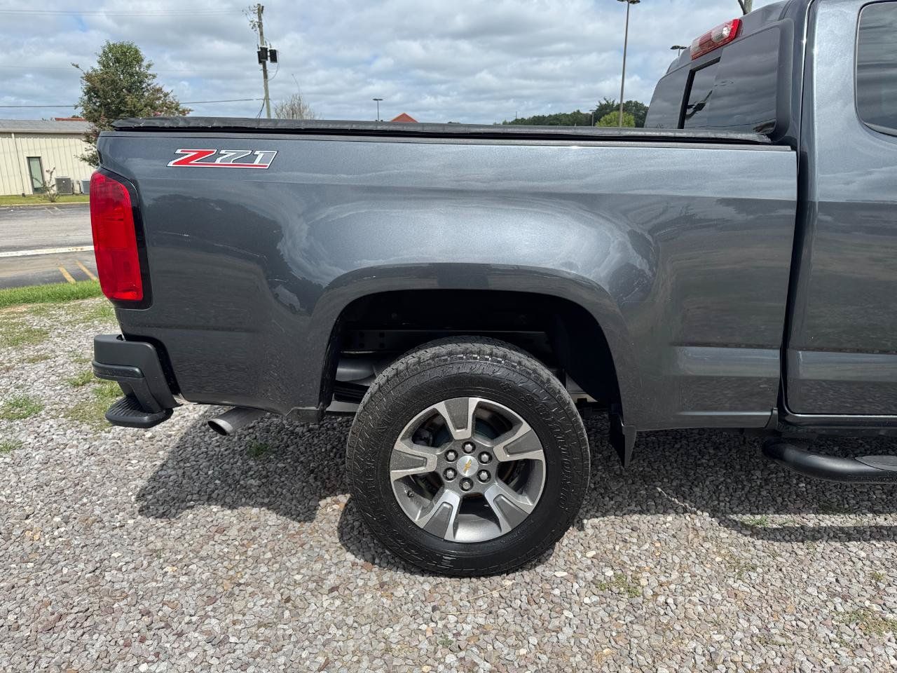 Used 2016 Chevrolet Colorado Z71 RWD image 12