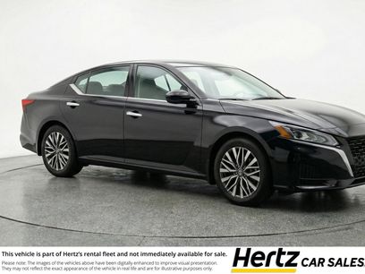 Used 2025 Nissan Altima 2.5 SV