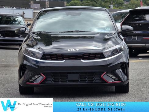 Used 2023 Kia Forte GT-Line w/ GT-Line Technology Package FWD image 2