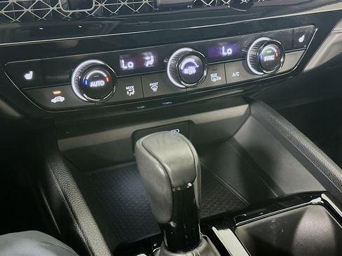 Used 2024 Honda Accord EX-L image 16