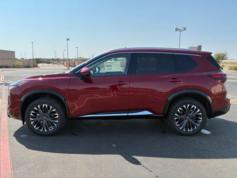 New 2026 Nissan Rogue Platinum w/ Platinum Premium Package AWD/4WD image 3
