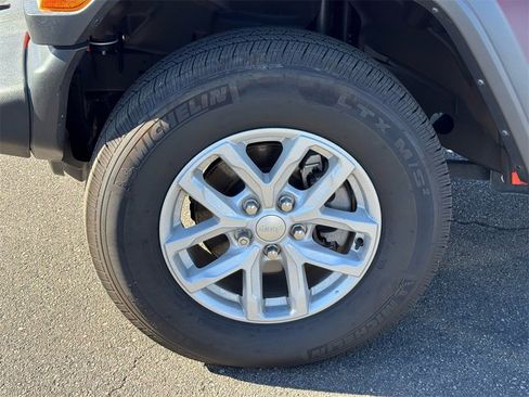 Used 2023 Jeep Wrangler Sport S w/ Sun And Sound Package image 10