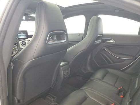 Used 2016 Mercedes-Benz CLA 250 image 13