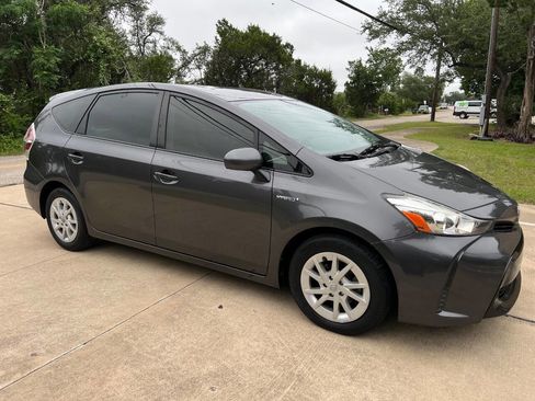 Used 2015 Toyota Prius V Two FWD image 18