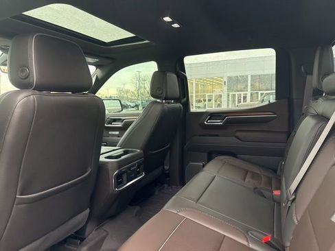 Used 2024 GMC Sierra 1500 Denali w/ Technology Package image 37