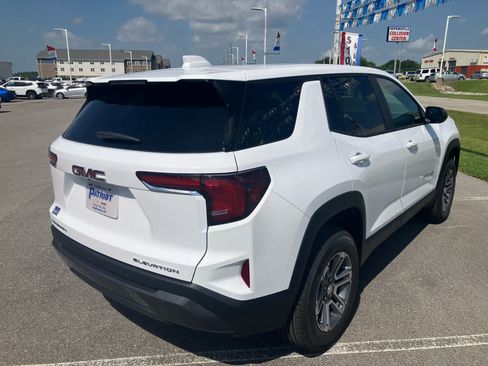 New 2027 GMC Terrain Elevation w/ LPO, Floor Liner Package FWD image 7