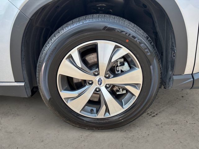 Certified 2025 Subaru Ascent Premium AWD/4WD image 9