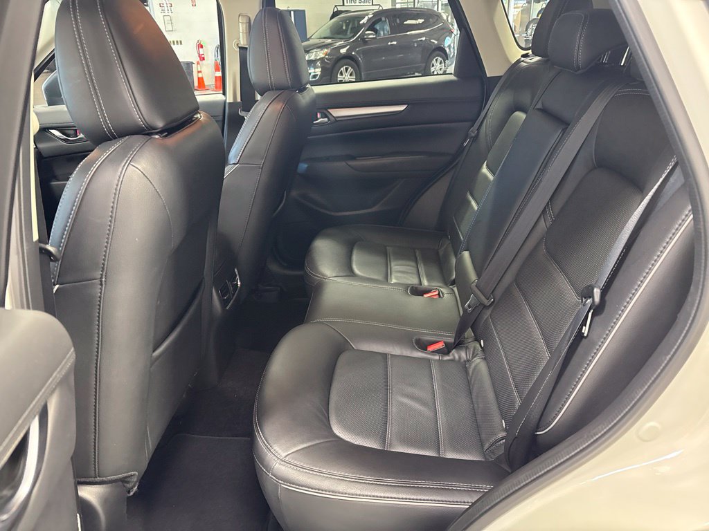 Used 2025 MAZDA CX-5 AWD 2.5 S w/ Preferred Package image 33