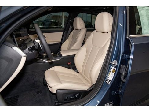 Used 2026 BMW 330i xDrive Sedan w/ Premium Package image 73