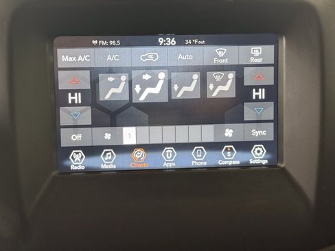 Certified 2020 Jeep Compass Latitude w/ Popular Equipment Group image 29